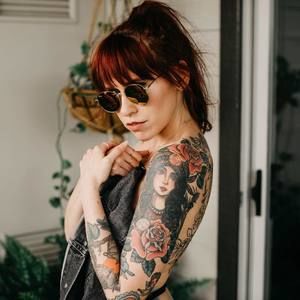 Meet your Posher, Delaina